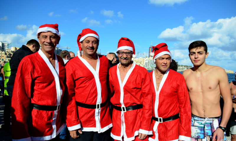 thomas smith christmas charity swim